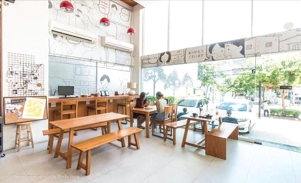 Khách sạn Loft 77 3*