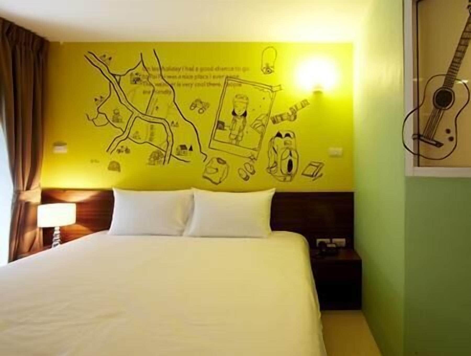 Khách sạn Loft 77 3*